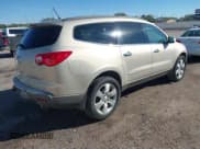 ✅ 2012 Chevrolet Traverse LTZ • VIN: 1GNKVLED3CJ238146 • Lot: 43528464. Wystawiony na IAAI z przebiegiem 230 680 mil. Bezpłatny archiwum sprzedaży aukcyjnych z USA i szczegółowy raport historii pojazdu na DreamBid. Zdjęcie 4.