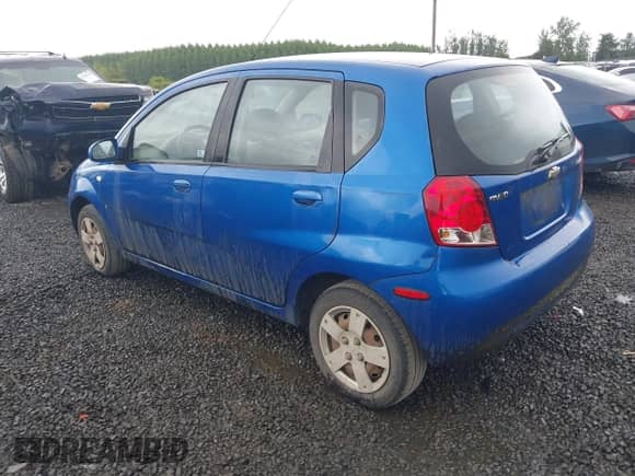 2007 Chevrolet Aveo LS with VIN KL1TD66607B777199, listed as a IAAI auction lot 42232845 with 255,666 mi miles and . Bid and sale history available at DreamBid. Image 3.