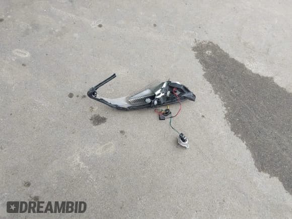 ✅ 2017 Chevrolet Equinox LS • VIN: 2GNALBEK1H1544502 • Лот: 43562739. Опубликован ранее на IAAI с пробегом 58 612 миль. Бесплатный доступ к архиву аукционных продаж из США и подробный отчёт об истории автомобиля на DreamBid. Изображение 12.