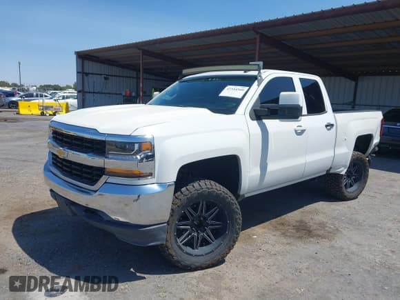 ✅ 2019 Chevrolet Silverado 1500 LT • VIN: 2GCVKPEC9K1163460 • Lot: 42544560. Wystawiony na IAAI z przebiegiem 63 329 mil. Bezpłatny archiwum sprzedaży aukcyjnych z USA i szczegółowy raport historii pojazdu na DreamBid. Zdjęcie 17.