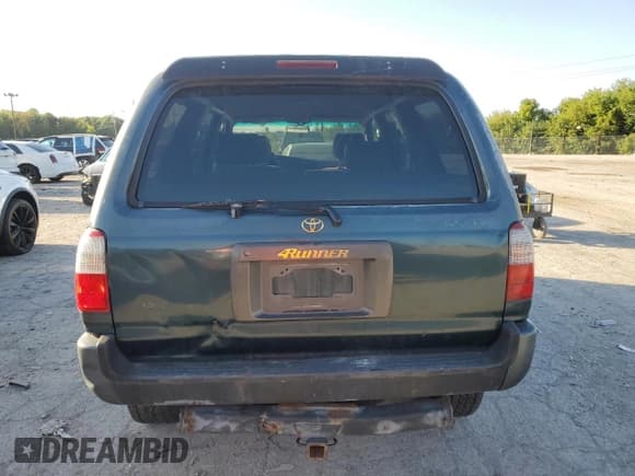 ✅ 1997 Toyota 4Runner • VIN: JT3GM84R3V0010205 • Lot: 84563955. Listed on Copart with 207,489 mi. Free auction sales archive from the USA and detailed vehicle history report at DreamBid. Image 6.