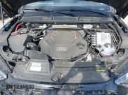 ✅ 2024 Audi SQ5 Premium Plus • VIN: WA1B4AFY8R2023134 • Lot: 43447041. Wystawiony na IAAI z przebiegiem 16 154 mil. Bezpłatny archiwum sprzedaży aukcyjnych z USA i szczegółowy raport historii pojazdu na DreamBid. Zdjęcie 10.