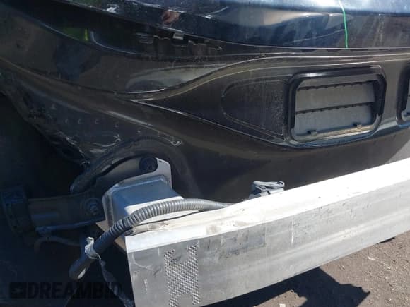 ✅ 2020 Chevrolet Bolt EV LT • VIN: 1G1FY6S09L4143893 • Lot: 41754850. Wystawiony na IAAI z przebiegiem 59 532 mil. Bezpłatny archiwum sprzedaży aukcyjnych z USA i szczegółowy raport historii pojazdu na DreamBid. Zdjęcie 18.