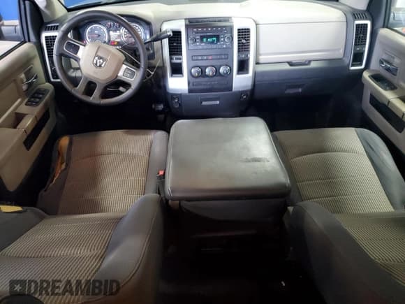 ✅ 2010 Dodge 1500 SLT • VIN: 1D7RB1CT9AS108772 • Lot: 61823905. Wystawiony na Copart z przebiegiem 137 663 mil. Bezpłatny archiwum sprzedaży aukcyjnych z USA i szczegółowy raport historii pojazdu na DreamBid. Zdjęcie 8.