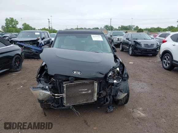 ✅ 2011 Kia Soul + • VIN: KNDJT2A26B7709601 • Lot: 42352163. Listed on IAAI with 200,622 mi. Free auction sales archive from the USA and detailed vehicle history report at DreamBid. Image 13.