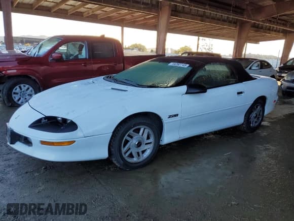 ✅ 1994 Chevrolet Camaro Z28 • VIN: 2G1FP32P6R2173799 • Лот: 44282745. Опубликован ранее на Copart с пробегом 122 124 миль. Бесплатный доступ к архиву аукционных продаж из США и подробный отчёт об истории автомобиля на DreamBid. Изображение 1.