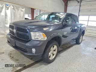 ✅ 2015 Ram 1500 Express • VIN: 1C6RR7KG2FS716645 • Lot: 95410305. Wystawiony na Copart z przebiegiem 85 231 mil. Bezpłatny archiwum sprzedaży aukcyjnych z USA i szczegółowy raport historii pojazdu na DreamBid. Zdjęcie 1.
