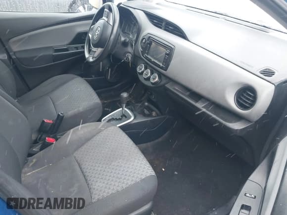 ✅ 2017 Toyota Yaris L • VIN: VNKKTUD3XHA076446 • Lot: 43814978. Listed on IAAI with 175,369 mi. Free auction sales archive from the USA and detailed vehicle history report at DreamBid. Image 5.