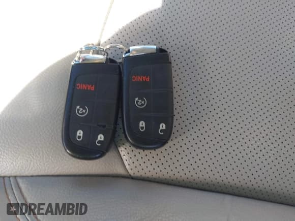 ✅ 2022 Jeep Compass Limited • VIN: 3C4NJDCB3NT130761 • Lot: 43435850. Wystawiony na IAAI z przebiegiem 43 578 mil. Bezpłatny archiwum sprzedaży aukcyjnych z USA i szczegółowy raport historii pojazdu na DreamBid. Zdjęcie 11.