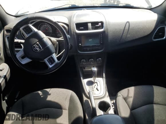 ✅ 2014 Dodge Avenger SXT • VIN: 1C3CDZCG2EN165416 • Лот: 68768914. Опубликован ранее на Copart с пробегом 68 379 миль. Бесплатный доступ к архиву аукционных продаж из США и подробный отчёт об истории автомобиля на DreamBid. Изображение 8.