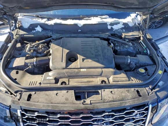 ✅ 2020 Land Rover Range Rover HSE • VIN: SALGS2RU1LA580943 • Lot: 92529005. Listed on Copart with 121,612 mi. Free auction sales archive from the USA and detailed vehicle history report at DreamBid. Image 11.