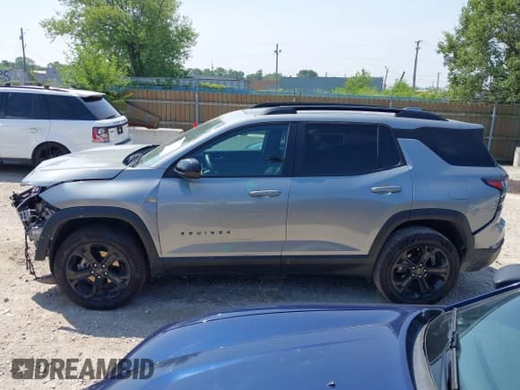 ✅ 2025 Chevrolet Equinox FWD LT • VIN: 3GNAXHEG8SL239846 • Lot: 42784459. Wystawiony na IAAI z przebiegiem 6 804 mil. Bezpłatny archiwum sprzedaży aukcyjnych z USA i szczegółowy raport historii pojazdu na DreamBid. Zdjęcie 14.