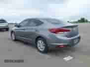 2020 Hyundai Elantra SE z VIN 5NPD74LF8LH526923, wystawiony jako IAAI lot #42728002 z przebiegiem 79 000 mil mil oraz . Historia ofert i sprzedaży dostępna na DreamBid. Obrazek 3.