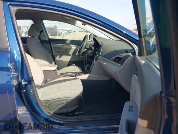 2019 Hyundai Elantra Value Edition with VIN 5NPD84LF7KH425240, listed as a IAAI auction lot 43534700 with 246,822 mi miles and . Bid and sale history available at DreamBid. Image 5.