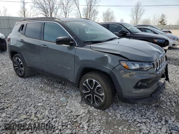 ✅ 2023 Jeep Compass (RED) Edition • VIN: 3C4NJDCN9PT558315 • Lot: 48219915. Wystawiony na Copart z przebiegiem 7 183 mil. Bezpłatny archiwum sprzedaży aukcyjnych z USA i szczegółowy raport historii pojazdu na DreamBid. Zdjęcie 4.
