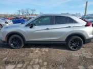 ✅ 2023 Mitsubishi Eclipse Cross LE • VIN: JA4ATVAA0PZ004646 • Lot: 41653975. Wystawiony na IAAI z przebiegiem 27 272 mil. Bezpłatny archiwum sprzedaży aukcyjnych z USA i szczegółowy raport historii pojazdu na DreamBid. Zdjęcie 14.