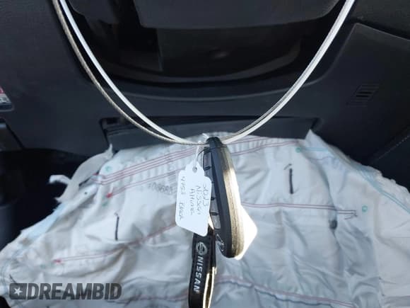 ✅ 2023 Nissan Altima SL • VIN: 1N4BL4EV6PN384753 • Lot: 42080171. Listed on IAAI with 31,585 mi. Free auction sales archive from the USA and detailed vehicle history report at DreamBid. Image 11.