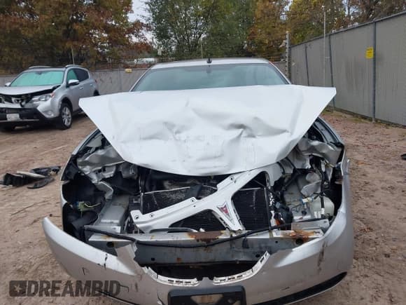 ✅ 2009 Pontiac G6 GT 1SA • VIN: 1G2ZH57N794213147 • Лот: 43536750. Опубликован ранее на IAAI с пробегом 141 537 миль. Бесплатный доступ к архиву аукционных продаж из США и подробный отчёт об истории автомобиля на DreamBid. Изображение 13.