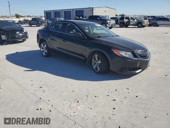 ✅ 2015 Acura ILX • VIN: 19VDE1F38FE001917 • Lot: 82616195. Wystawiony na Copart z przebiegiem 166 212 mil. Bezpłatny archiwum sprzedaży aukcyjnych z USA i szczegółowy raport historii pojazdu na DreamBid. Zdjęcie 4.