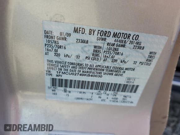 ✅ 2009 Ford Escape XLS • VIN: 1FMCU02749KB40030 • Lot: 91809815. Listed on Copart with 161,697 mi. Free auction sales archive from the USA and detailed vehicle history report at DreamBid. Image 14.