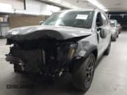 ✅ 2024 Kia Telluride EX X-Line • VIN: 5XYP3DGC3RG487764 • Lot: 43633827. Listed on IAAI with 19,045 mi. Free auction sales archive from the USA and detailed vehicle history report at DreamBid. Image 2.