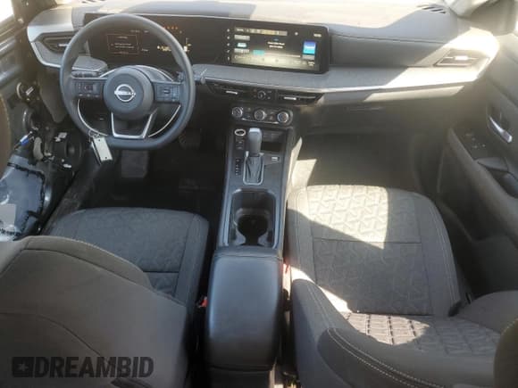 ✅ 2025 Nissan Kicks SV • VIN: 3N8AP6CB8SL404755 • Лот: 71199515. Опубликован ранее на Copart с пробегом 6 227 миль. Бесплатный доступ к архиву аукционных продаж из США и подробный отчёт об истории автомобиля на DreamBid. Изображение 8.