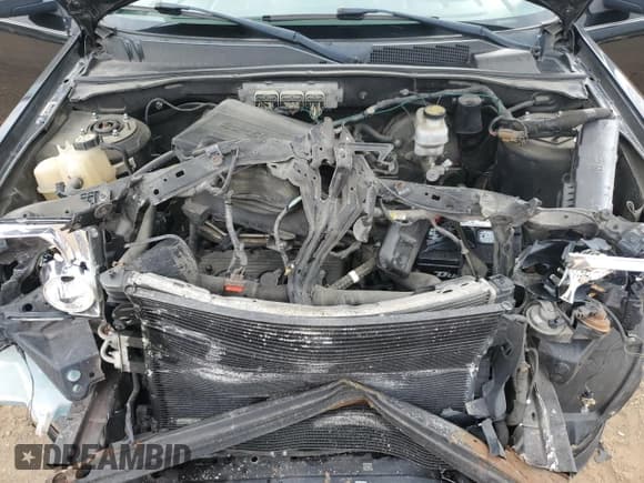 ✅ 2010 Ford Escape XLT • VIN: 1FMCU0DG1AKA70228 • Lot: 85879295. Wystawiony na Copart z przebiegiem 136 041 mil. Bezpłatny archiwum sprzedaży aukcyjnych z USA i szczegółowy raport historii pojazdu na DreamBid. Zdjęcie 12.