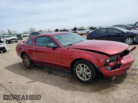 ✅ 2005 Ford Mustang Deluxe • VIN: 1ZVFT80N855194540 • Lot: 54952725. Listed on Copart with 90,931 mi. Free auction sales archive from the USA and detailed vehicle history report at DreamBid. Image 4.