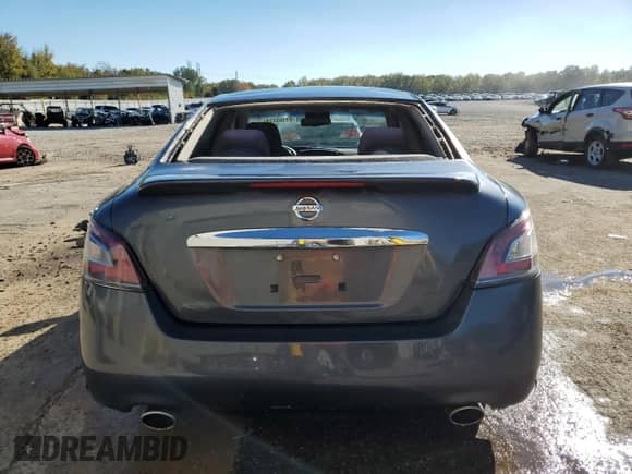 2012 Nissan Maxima S z VIN 1N4AA5AP5CC819332, wystawiony jako Copart lot #81188214 z przebiegiem Nie podano mil oraz Szkoda całkowita • Salvage title. Historia ofert i sprzedaży dostępna na DreamBid. Obrazek 6.