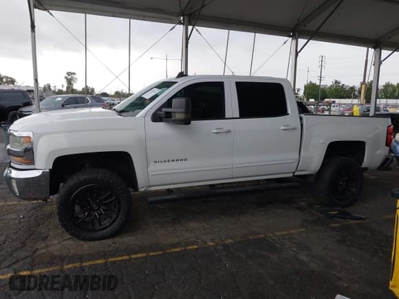 ✅ 2016 Chevrolet Silverado 1500 LT • VIN: 3GCPCRECXGG105499 • Лот: 43449341. Опубликован ранее на IAAI с пробегом 100 458 миль. Бесплатный доступ к архиву аукционных продаж из США и подробный отчёт об истории автомобиля на DreamBid. Изображение 15.