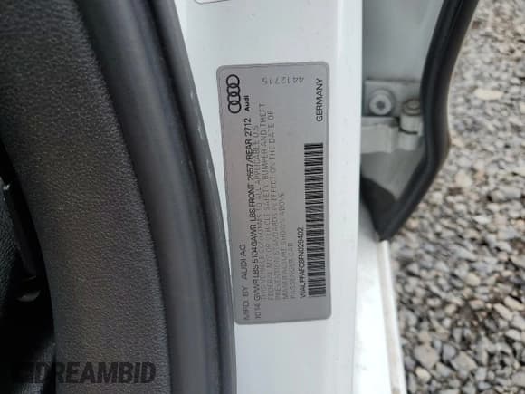 ✅ 2015 Audi A6 Premium • VIN: WAUFFAFC8FN029402 • Lot: 49300655. Wystawiony na Copart z przebiegiem 104 931 mil. Bezpłatny archiwum sprzedaży aukcyjnych z USA i szczegółowy raport historii pojazdu na DreamBid. Zdjęcie 12.