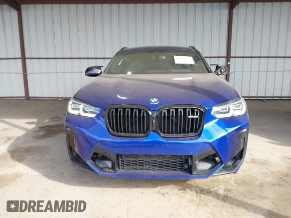 ✅ 2022 BMW X4 M • VIN: 5YM23EC05N9J74682 • Lot: 41420906. Wystawiony na IAAI z przebiegiem 46 314 mil. Bezpłatny archiwum sprzedaży aukcyjnych z USA i szczegółowy raport historii pojazdu na DreamBid. Zdjęcie 12.