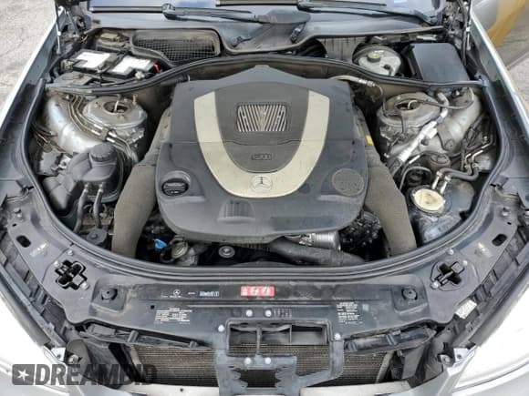 ✅ 2011 Mercedes-Benz S 550 • VIN: WDDNG7BB0BA412785 • Lot: 86260845. Wystawiony na Copart z przebiegiem 137 748 mil. Bezpłatny archiwum sprzedaży aukcyjnych z USA i szczegółowy raport historii pojazdu na DreamBid. Zdjęcie 11.