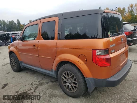 ✅ 2008 Honda Element EX • VIN: 5J6YH287X8L004702 • Лот: 90495705. Опубликован ранее на Copart с пробегом 223 821 миль. Бесплатный доступ к архиву аукционных продаж из США и подробный отчёт об истории автомобиля на DreamBid. Изображение 2.