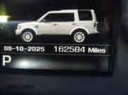 ✅ 2014 Land Rover LR4 Lux • VIN: SALAK2V65EA722291 • Lot: 43427795. Wystawiony na IAAI z przebiegiem 166 212 mil. Bezpłatny archiwum sprzedaży aukcyjnych z USA i szczegółowy raport historii pojazdu na DreamBid. Zdjęcie 15.