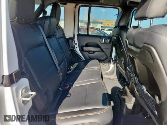 ✅ 2024 Jeep Wrangler Sahara • VIN: 1C4PJXEN3RW105988 • Lot: 71717955. Listed on Copart with 17,691 mi. Free auction sales archive from the USA and detailed vehicle history report at DreamBid. Image 10.