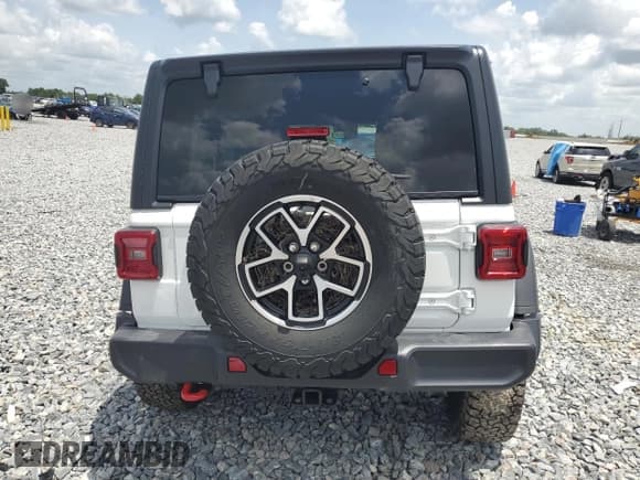 ✅ 2024 Jeep Wrangler Rubicon • VIN: 1C4PJXFG9RW336006 • Лот: 60237785. Опубликован ранее на Copart с пробегом 24 571 миль. Бесплатный доступ к архиву аукционных продаж из США и подробный отчёт об истории автомобиля на DreamBid. Изображение 6.