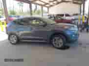 2017 Hyundai Tucson SE Plus z VIN KM8J33A43HU450627, wystawiony jako IAAI lot #42459397 z przebiegiem 25 549 mil mil oraz . Historia ofert i sprzedaży dostępna na DreamBid. Obrazek 13.