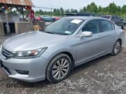 ✅ 2015 Honda Accord EX • VIN: 1HGCR2E72FA045157 • Lot: 43021777. Wystawiony na IAAI z przebiegiem 154 999 mil. Bezpłatny archiwum sprzedaży aukcyjnych z USA i szczegółowy raport historii pojazdu na DreamBid. Zdjęcie 18.
