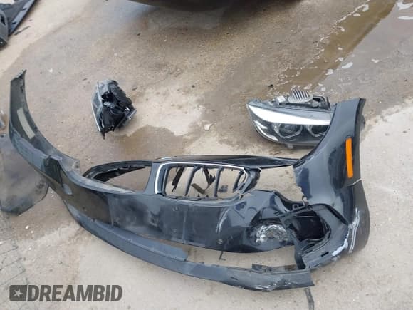 ✅ 2019 BMW 4 Series 430i xDrive • VIN: WBA4J3C50KBL09320 • Lot: 41677736. Listed on IAAI with 73,277 mi. Free auction sales archive from the USA and detailed vehicle history report at DreamBid. Image 12.