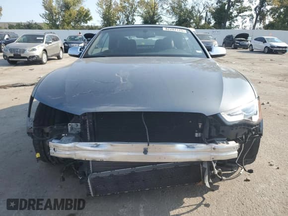 ✅ 2014 Audi S5 Premium Plus • VIN: WAUCGAFH9EN010304 • Lot: 82207175. Listed on Copart with 49,290 mi. Free auction sales archive from the USA and detailed vehicle history report at DreamBid. Image 5.