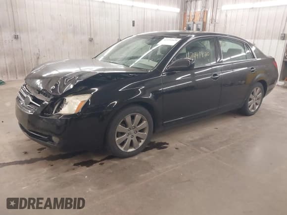 ✅ 2006 Toyota Avalon XL • VIN: 4T1BK36B96U161148 • Lot: 42491820. Wystawiony na IAAI z przebiegiem 197 037 mil. Bezpłatny archiwum sprzedaży aukcyjnych z USA i szczegółowy raport historii pojazdu na DreamBid. Zdjęcie 2.