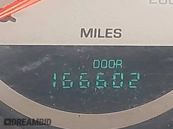 2004 Dodge Neon SXT z VIN 1B3ES56C04D504384, wystawiony jako IAAI lot #41988581 z przebiegiem 166 602 mil mil oraz . Historia ofert i sprzedaży dostępna na DreamBid. Obrazek 7.