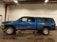 ✅ 1997 Dodge 1500 • VIN: 3B7HF13ZXVG801149 • Lot: 42903225. Wystawiony na IAAI z przebiegiem 213 225 mil. Bezpłatny archiwum sprzedaży aukcyjnych z USA i szczegółowy raport historii pojazdu na DreamBid. Zdjęcie 14.