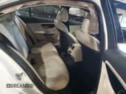 ✅ 2022 Mercedes-Benz C 300 • VIN: W1KAF4HB9NR050923 • Lot: 66893525. Wystawiony na Copart z przebiegiem Nie podano. Bezpłatny archiwum sprzedaży aukcyjnych z USA i szczegółowy raport historii pojazdu na DreamBid. Zdjęcie 10.