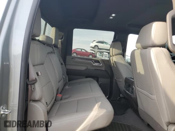 ✅ 2024 Chevrolet Silverado 2500HD LTZ • VIN: 2GC4YPEY0R1197674 • Лот: 89895075. Опубликован ранее на Copart с пробегом 3 579 миль. Бесплатный доступ к архиву аукционных продаж из США и подробный отчёт об истории автомобиля на DreamBid. Изображение 10.