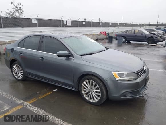 ✅ 2013 Volkswagen Jetta SEL • VIN: 3VWLP7AJ2DM440911 • Lot: 43678280. Listed on IAAI with 133,618 mi. Free auction sales archive from the USA and detailed vehicle history report at DreamBid. Image 1.