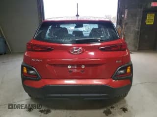 ✅ 2020 Hyundai Kona SE • VIN: KM8K1CAA1LU506198 • Лот: 77652344. Опубликован ранее на Copart с пробегом 47 139 миль. Бесплатный доступ к архиву аукционных продаж из США и подробный отчёт об истории автомобиля на DreamBid. Изображение 6.
