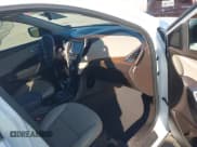 ✅ 2018 Hyundai Santa Fe 2.4L • VIN: 5XYZU3LB6JG518412 • Лот: 43623375. Опубликован ранее на IAAI с пробегом 67 284 миль. Бесплатный доступ к архиву аукционных продаж из США и подробный отчёт об истории автомобиля на DreamBid. Изображение 5.