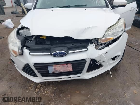✅ 2013 Ford Focus SE • VIN: 1FADP3F25DL221207 • Lot: 41209646. Listed on IAAI with 160,125 mi. Free auction sales archive from the USA and detailed vehicle history report at DreamBid. Image 6.